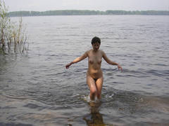 Here are the secret intimate pictures of my horny exwife posing in the open. Image 6