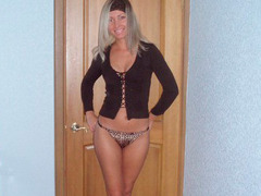 Hundreds of guys send many intimate pictures of their lustful wholly naked exgirlfriends to us. Image 2