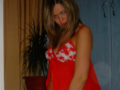 Hundreds of men email great videos of their burning butt-naked EXGFs to us every month. Image 8