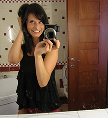 GIRLS FEEL SEXY