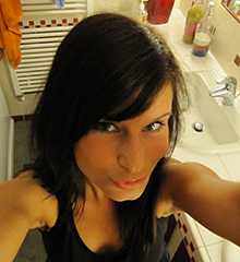 GIRLS FEEL SEXY