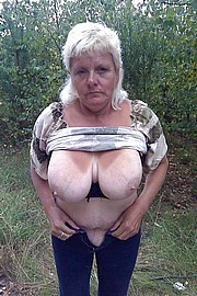 granny-big-boobs007.jpg