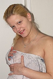 13preggo01.jpg