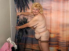 grannyporn04.jpg
