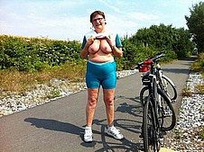 grannyporn82.jpg