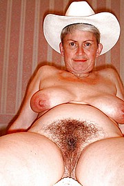 grannyporn95.jpg