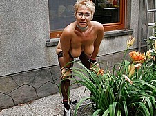 grannyporn37.jpg
