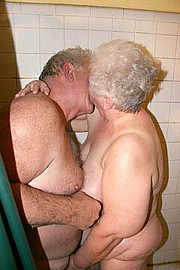 big_granny_pussy12.jpg