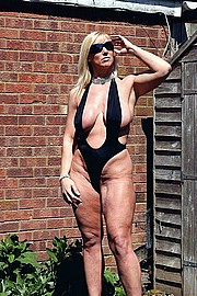 grannyporn275.jpg