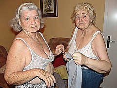 grannysex200.jpg