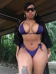 ebony amateur