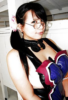cosplay girl