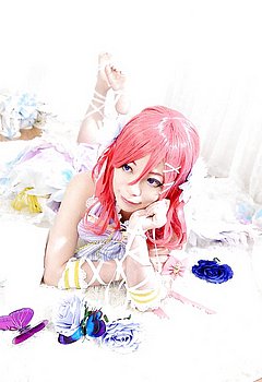 beautiful cosplay