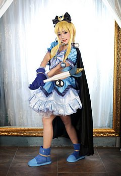 cosplay girl