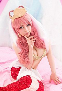 cosplay girl