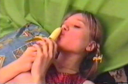 Amateur teen girls in hardcore video!