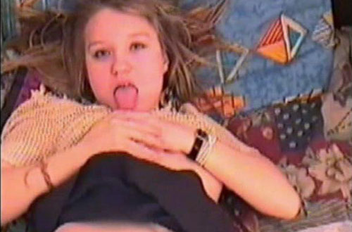 Young teen amateur schoolgirls for you!