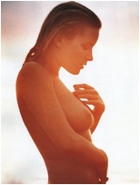 alicia-douvall nude