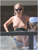 alicia-douvall nude