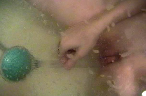 Join Genie's site for tons of new EXCLUSIVE  content of this fucking hot teen girl!