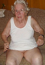old_sluts09.jpg