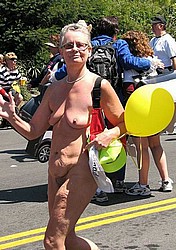 oldwomen1.jpg