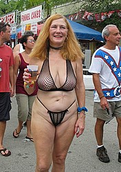 oldwomen13.jpg