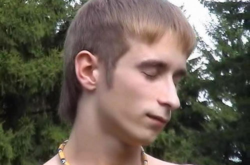 Young russian teen boys love sex and they want to share with you their homemade videos!