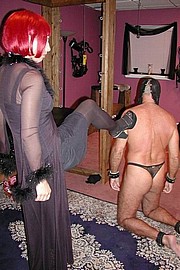 maleslave08e.jpg