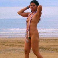 amateur girls on nude beach