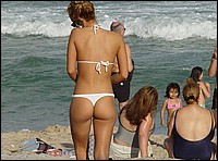 Click HERE to see more young boobs!