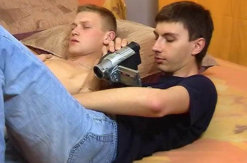 Young boys in hardcore amateur videos!