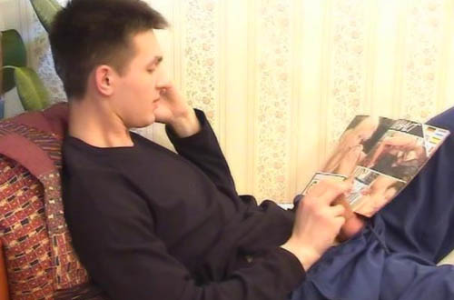 Young russian teen boys love sex and they want to share with you their homemade videos!