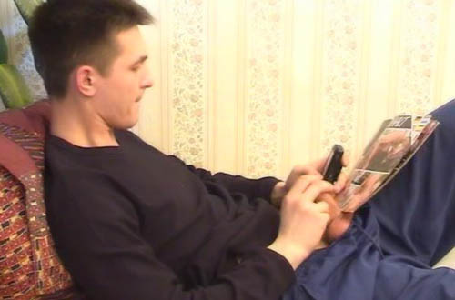 Young russian teen boys love sex and they want to share with you their homemade videos!