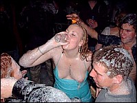Deadly drunk teens afterparty! Click to see more!