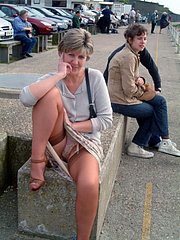 Amateur Matures in Nylons