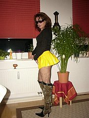 Amateur Matures in Nylons