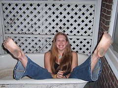 #4 Amateur Feet&Legs Video Sample