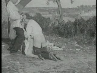 Free Retro Movie!
