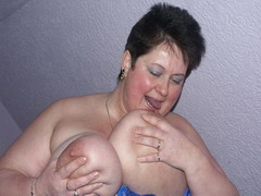 Plump babes