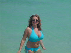 Plump babes