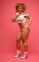 buffchix09.jpg