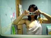 Cheeky-selfpics290.jpg