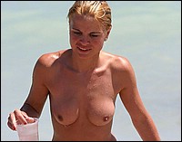 Click HERE to see more young boobs!