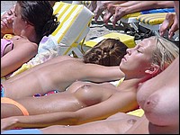 Click HERE to see more young boobs!