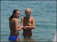 Click HERE to see more young boobs!