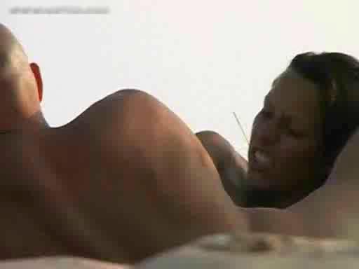 Click HERE to see more young boobs!
