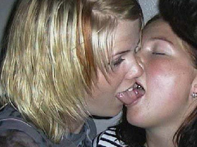 russin teen kiss pic the woman in lilo and stitch nude