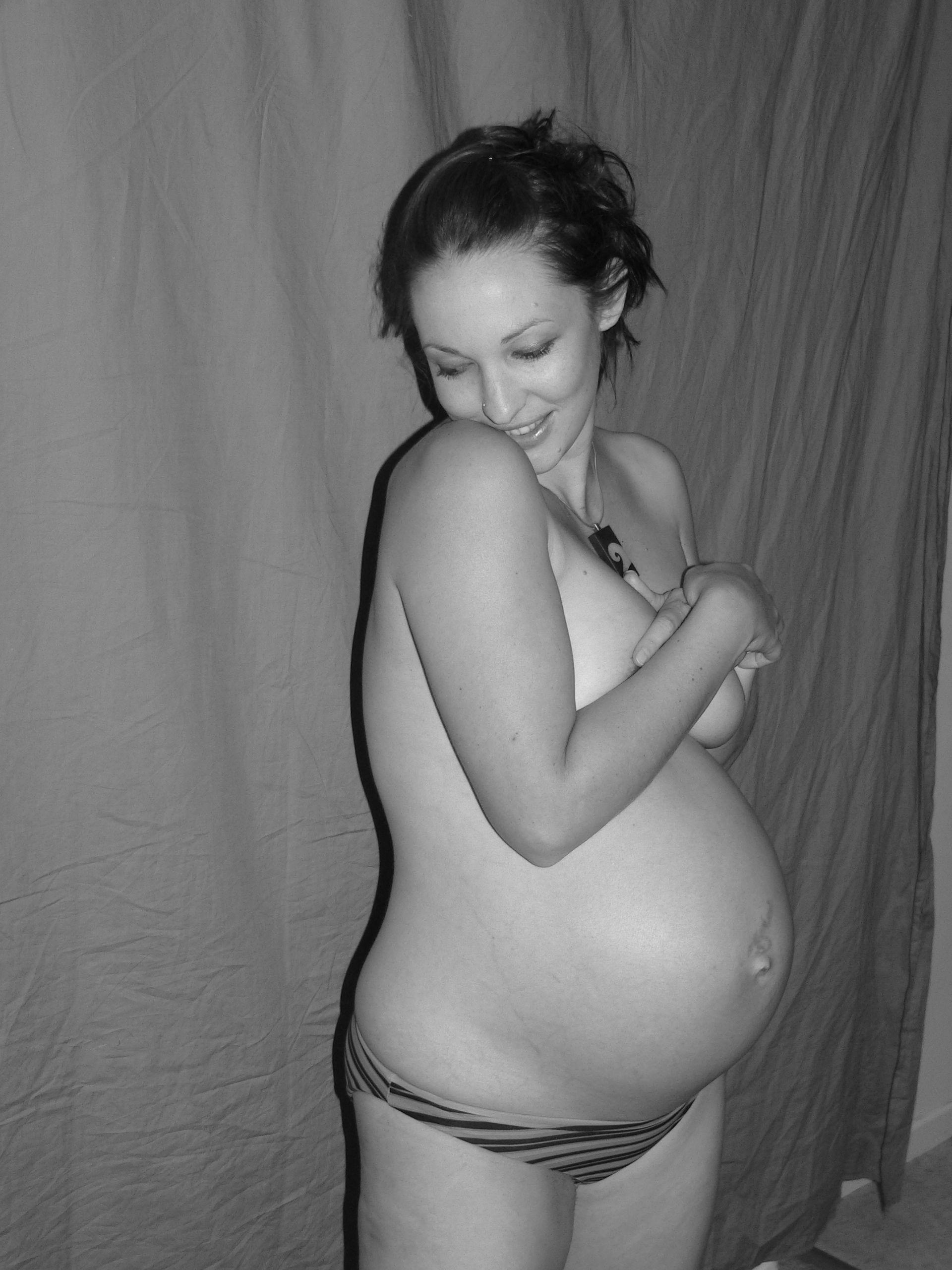 Vintage Nudist Pregnant - Black And White Nudes Pregnant | Sex Pictures Pass