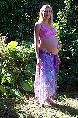 pregnant_girlfriends_1927.jpg